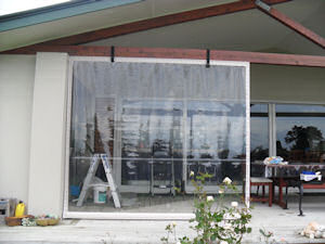 cafe_clear_ plastic_drop_shelter.jpg